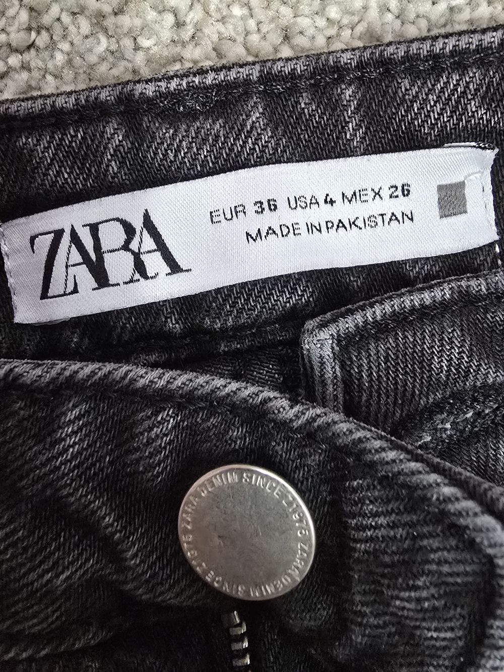 Zara Charcoal Grey/ Black Washed Mom High-rize Jeans 4 - Picture 3 of 6